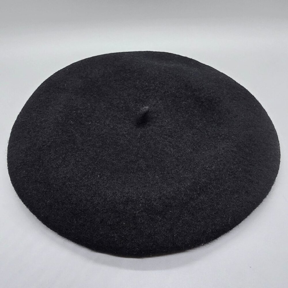 Elosegui Black Wool Beret Boina Made in Spain Heritage European Traditional Hat